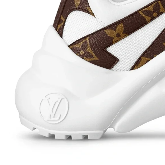 Louis Vuitton LV Archlight Sneakers - Picture 2 of 9